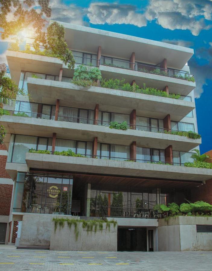 Nagomi Suites & Hotel Jakarta Exteriör bild